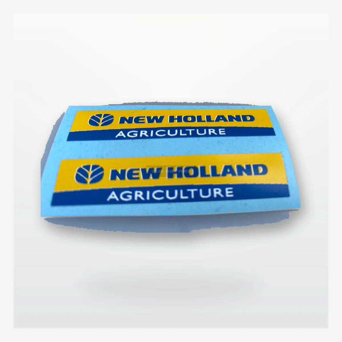 New Holland TD UZUN KAPORTA TANITIM ETİKETİ 84590505 Diğer kaporta parçaları yedek parça