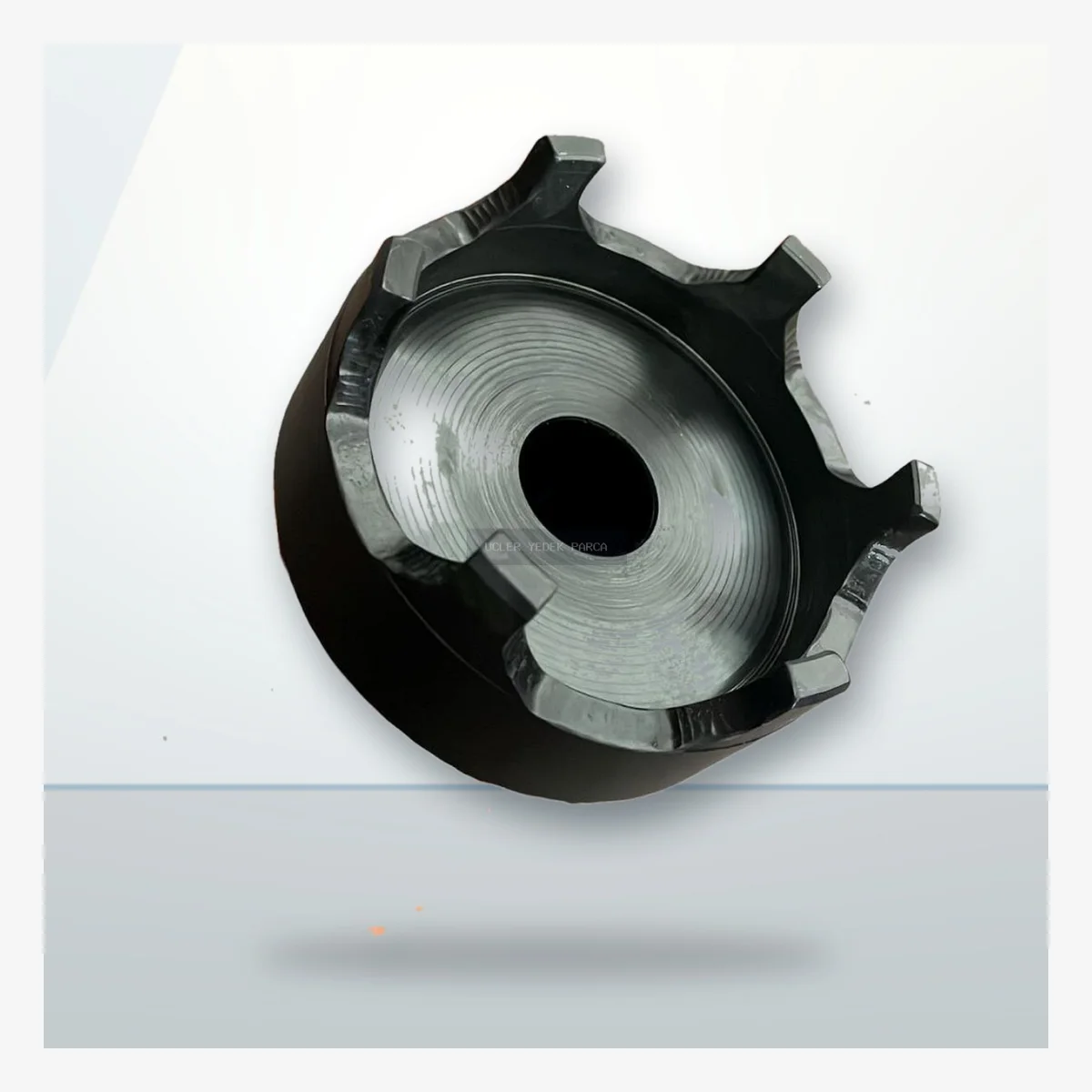 New Holland APARAT-MAHRUTİ SOMUN SIK. NHT000142 Orijinal Yedek Parça