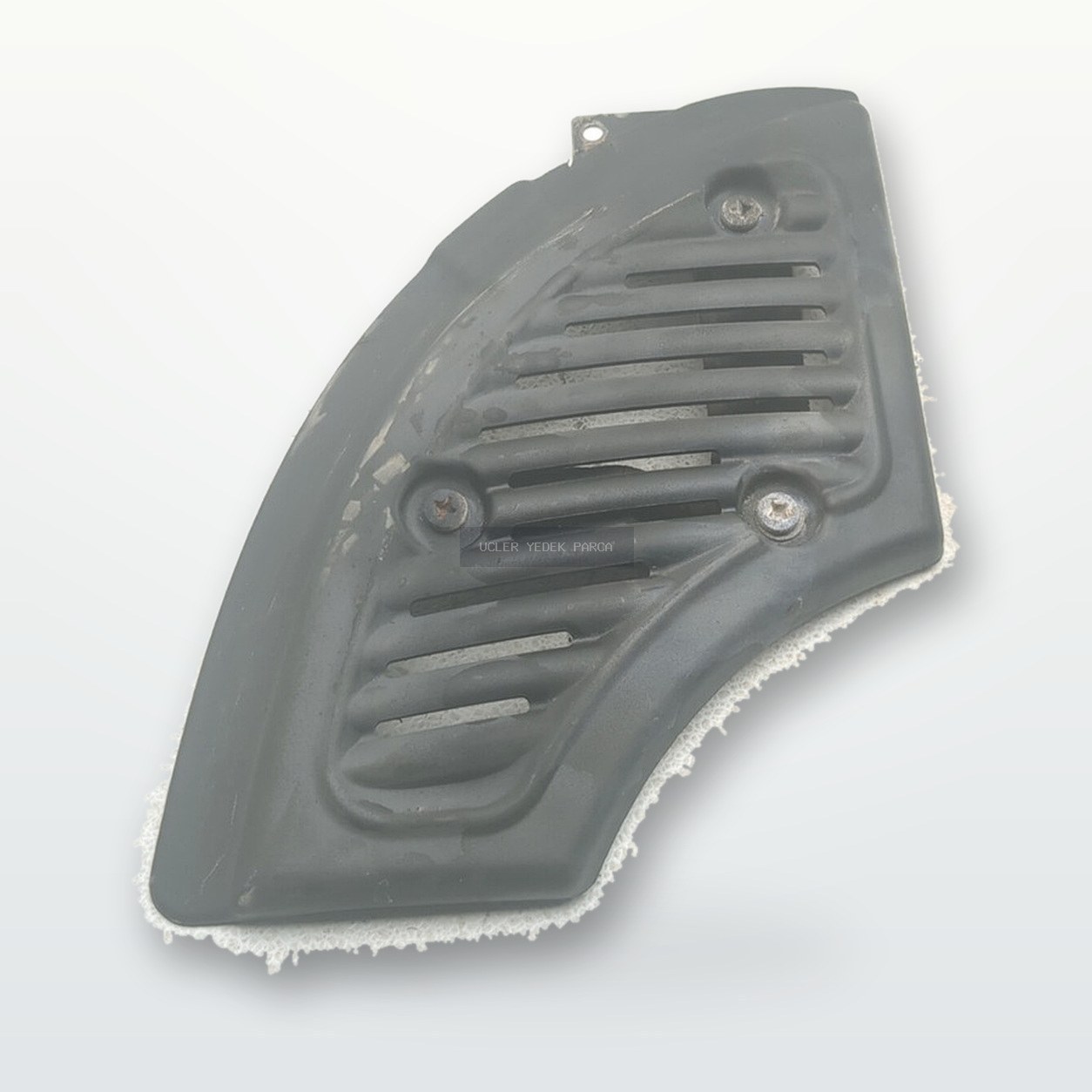 New Holland ON KAPORTA YAN PANEL SOL 84363325 Diğer kaporta parçaları yedek parça