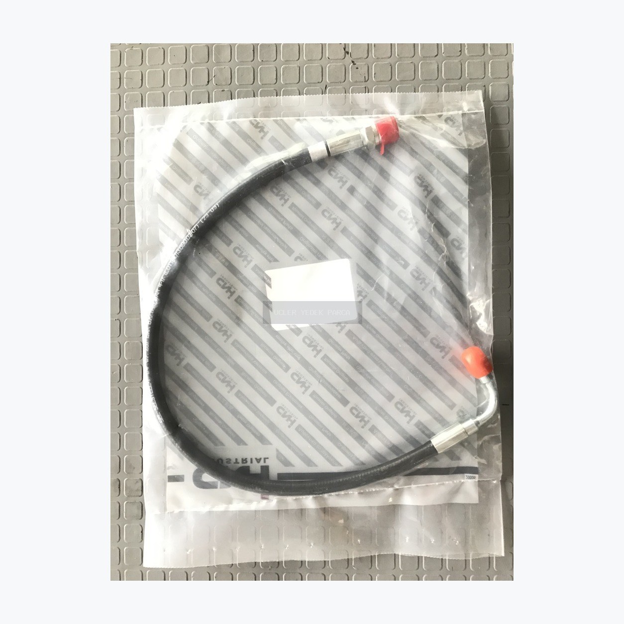 New Holland FREN HORTUMU 84492605 Fren boru ve hortumları yedek parça