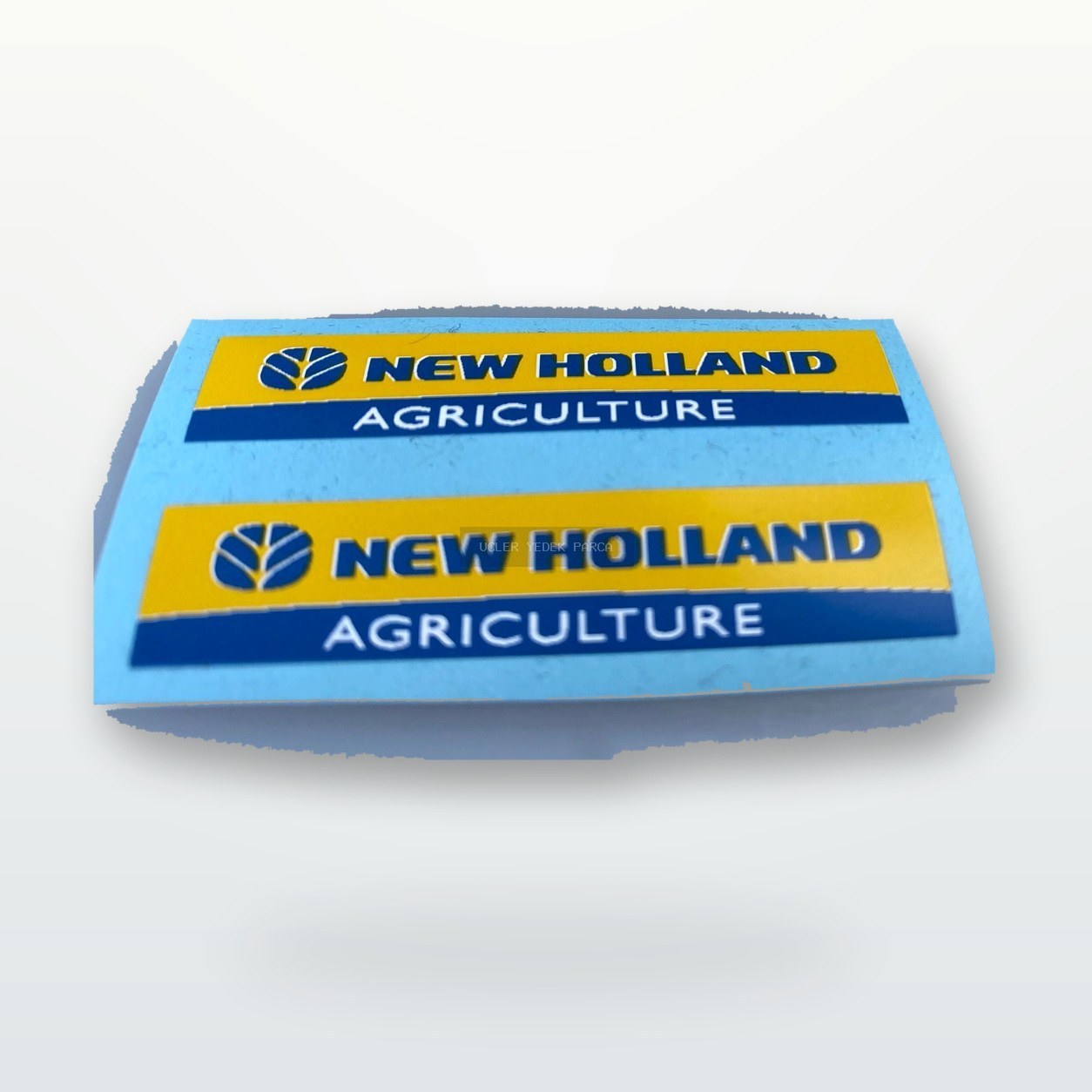 New Holland TD UZUN KAPORTA TANITIM ETİKETİ 84590505 Diğer kaporta parçaları yedek parça