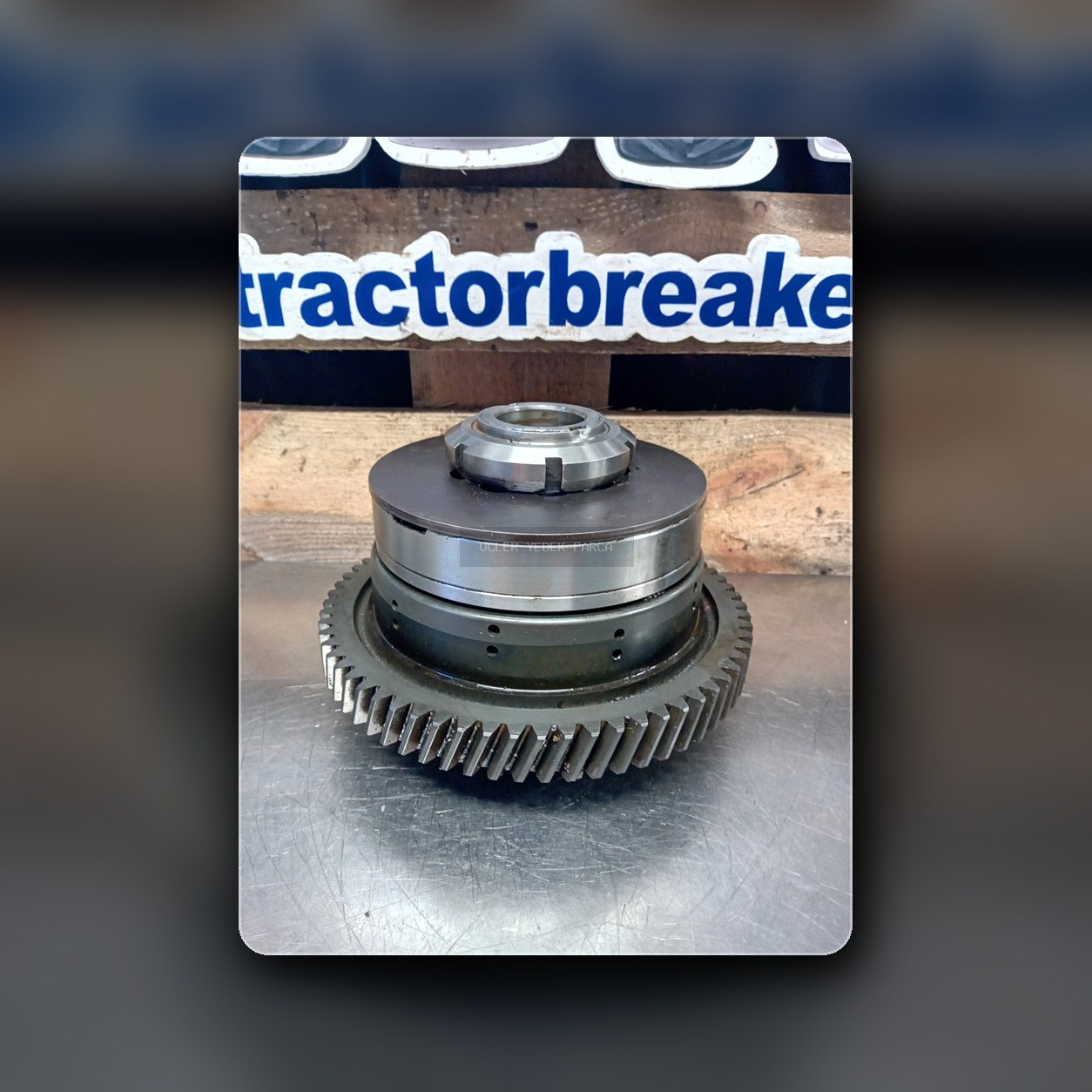 New Holland CLUTCH 92235138 Diğer debriyaj parçaları yedek parça