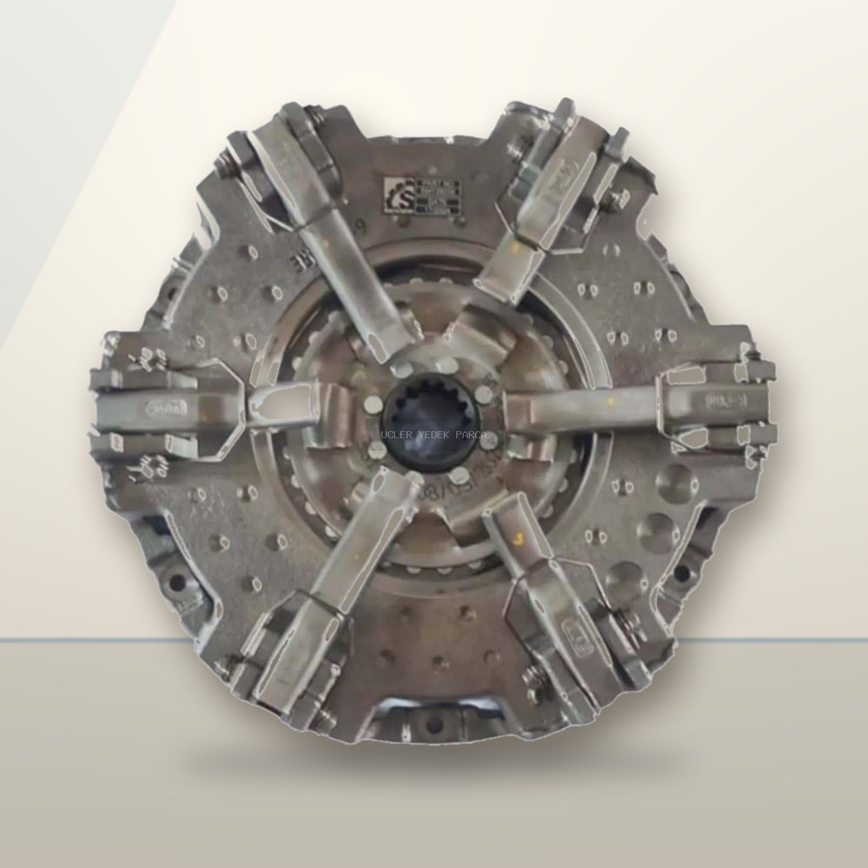 New Holland DEBRİYAJ BASKI KOMP 6PAD (25582642) SM138038 Debriyaj baskıları yedek parça