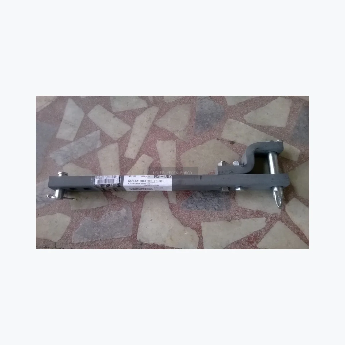 New Holland ÇEKİ OKU KOMPLESİ 84556926 Orijinal Yedek Parça