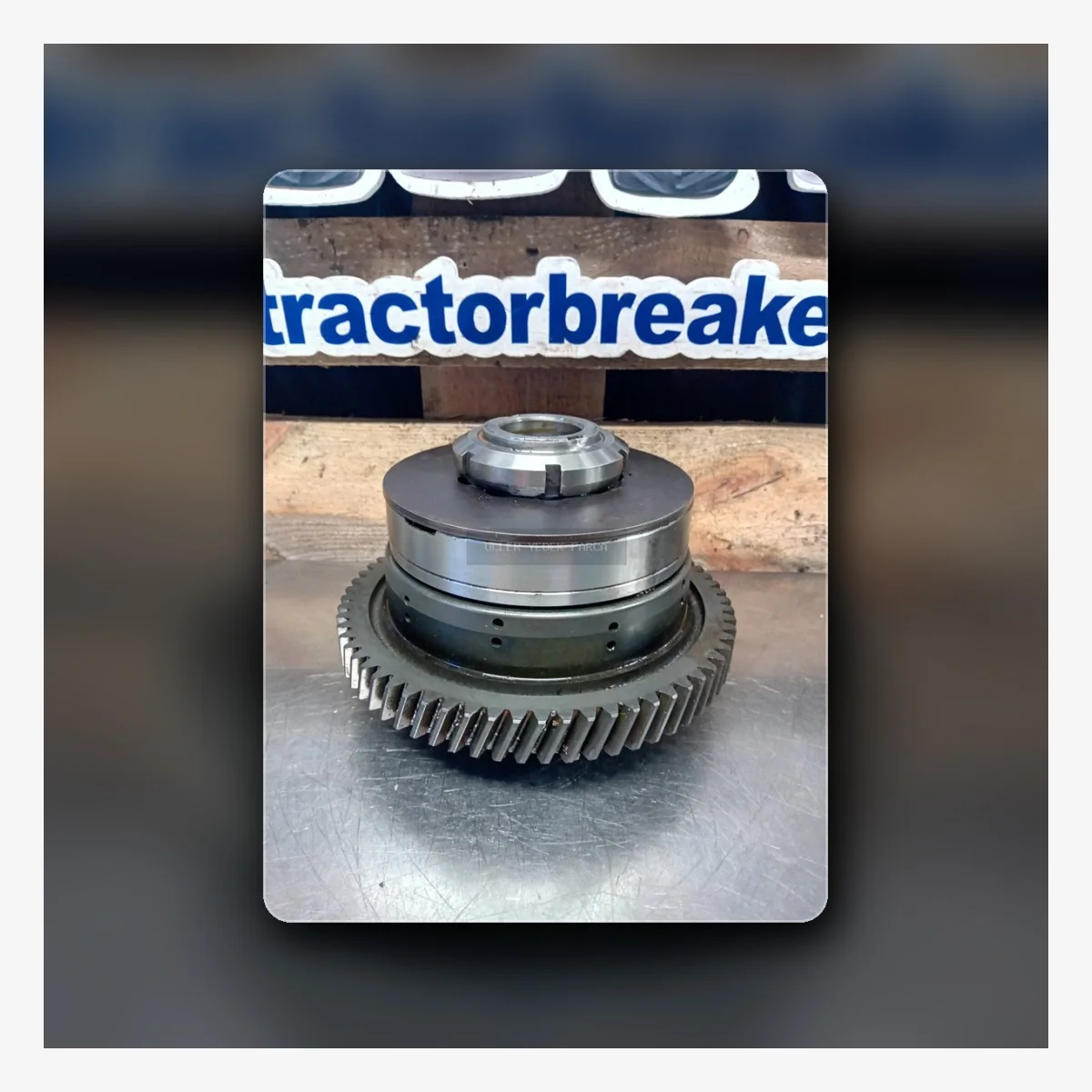 New Holland CLUTCH 92235138 Diğer debriyaj parçaları yedek parça