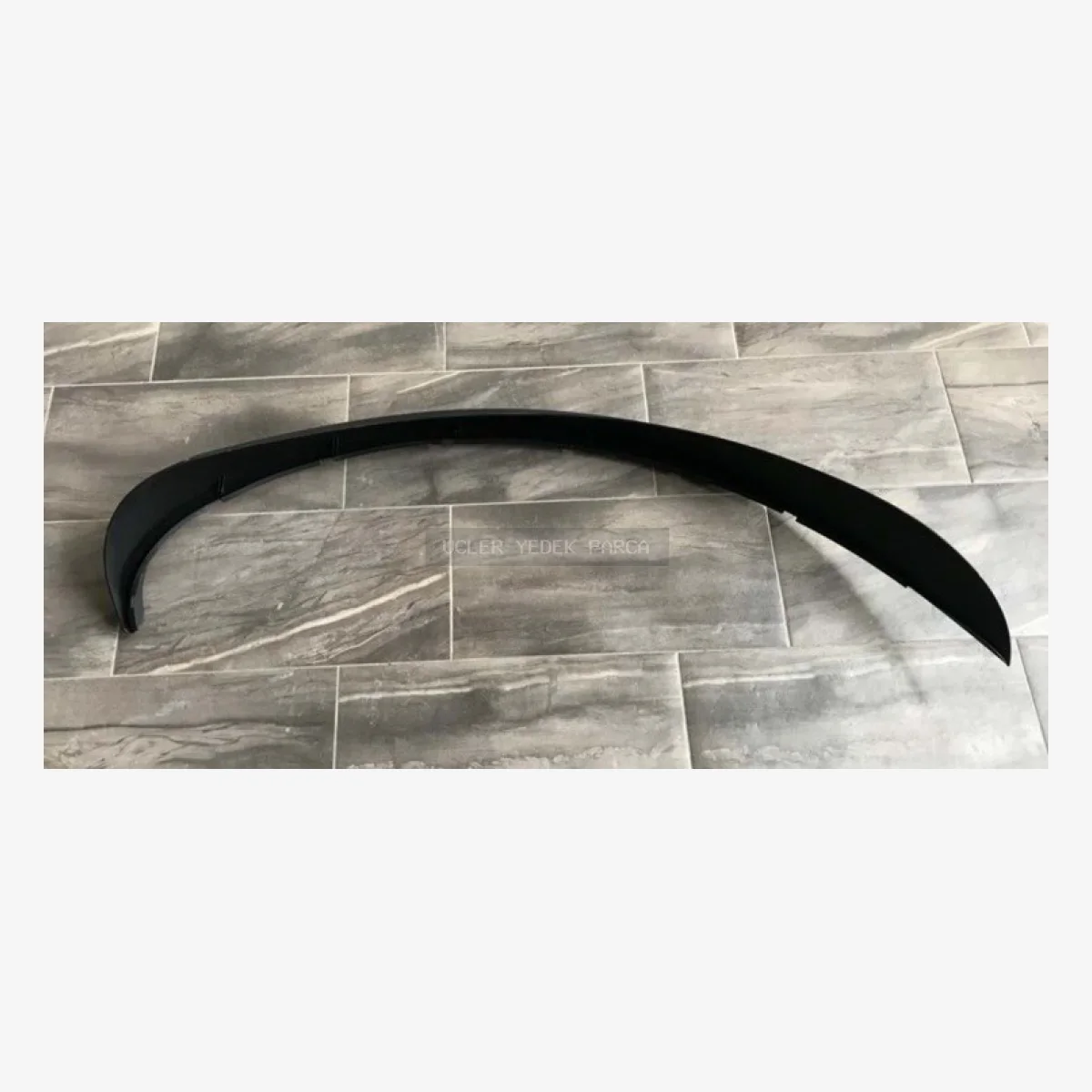 New Holland ÇAMURLUK UZATMA PLASTİĞİ TD SAĞ GENİŞ 84290224 Çamurluklar yedek parça